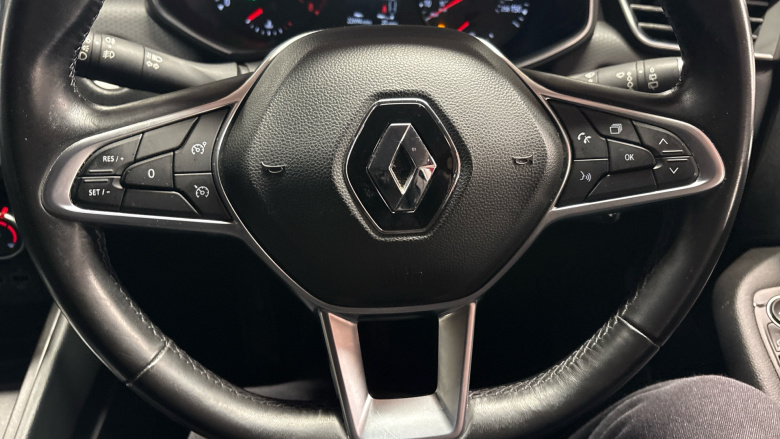 Renault Clio 1.0 TCe 100 Iconic 5dr Petrol Hatchback